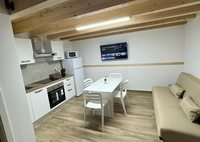 La Maison Di Anto' Бари